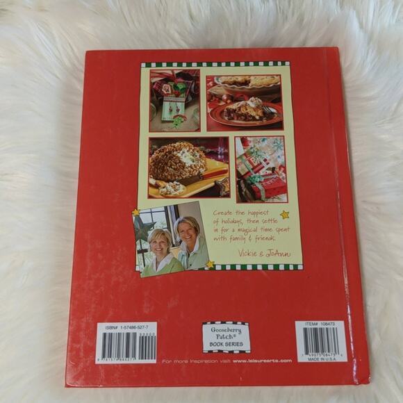 GOOSEBERRY PATCH 3 Christmas Books Volumes 4 6 8 - Picture 8 of 12
